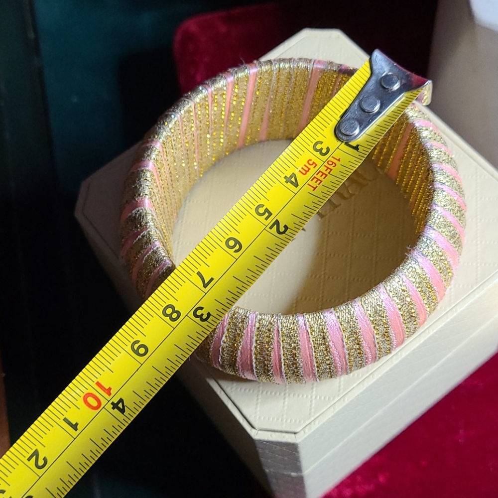 Wrapped bangle - Picture 4 of 5